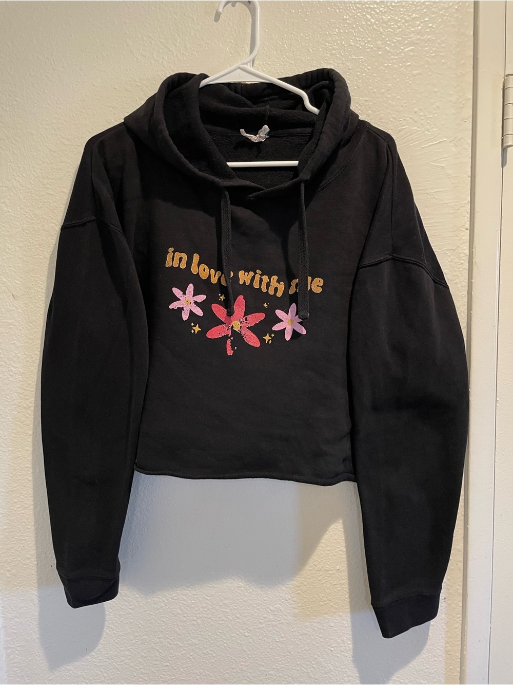 🌸 Lane Seven "In Love With Me" Black Cropped Hoodie L 🌸